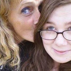 Meet your Posher, Rhonda